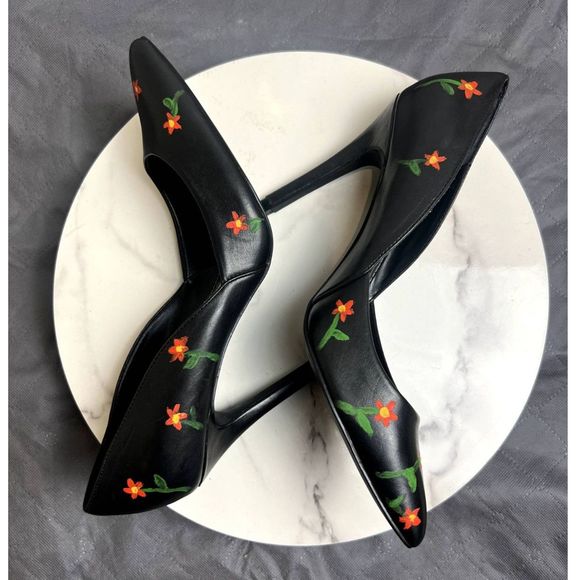 Charles by Charles David Painted Pumps SZ 8.5P Pre-Owned - Picture 4 of 8